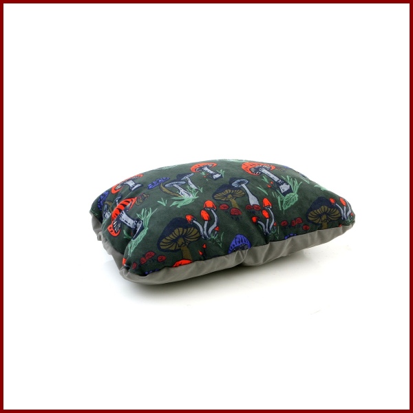 ☆アウトレット☆ THERMAREST・サーマレスト コンプレッシブルピロー シンチ Lサイズ